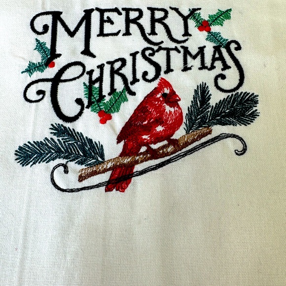 New Embroidered Kitchen Towel of a Cardinal with the saying (Merry Christmas) - Picture 1 of 3